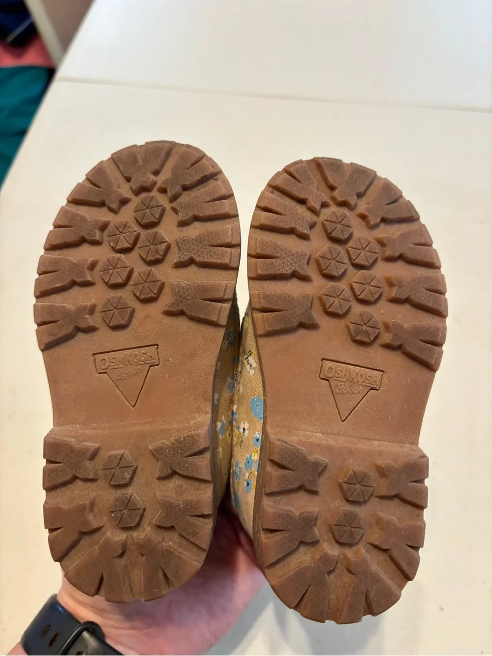 OshKosh B'gosh Tan Floral Lace-Up Kids Boots 6